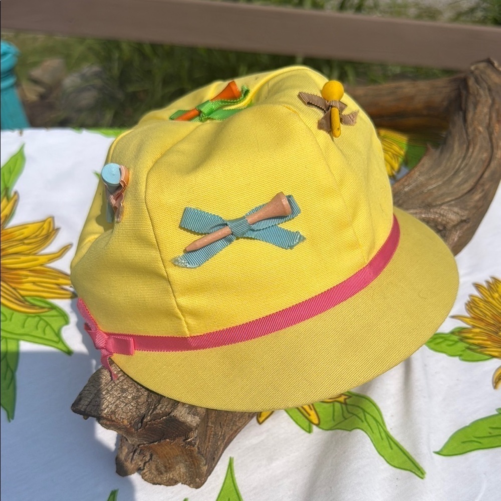 Vintage Women's Golf Hat with Colorful Accents
